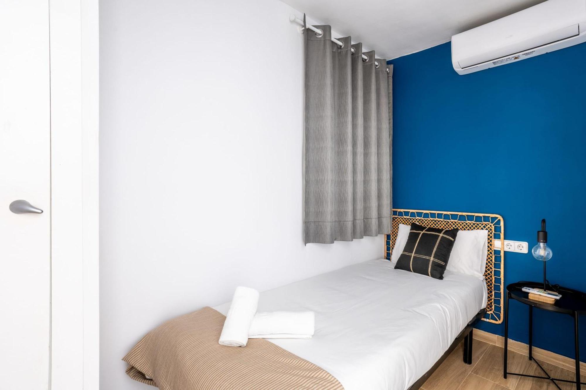 Apartment Eixample 4bd 2bth With Private Terrace Barcelona