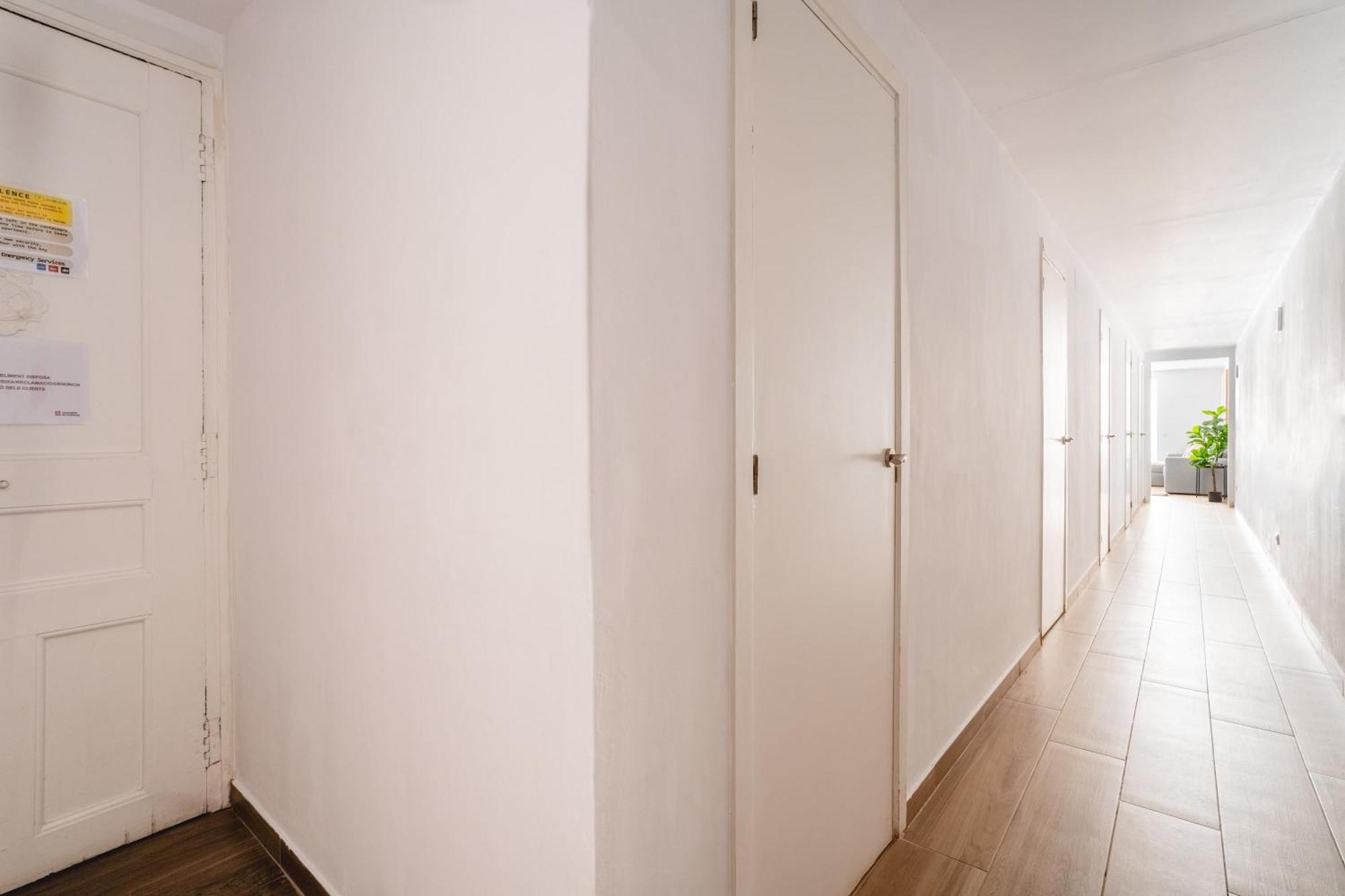 Eixample 4bd 2bth With Private Terrace